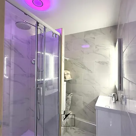 Apartment Kaala Riverside Deluxe Entre Et Paris Free Parking *